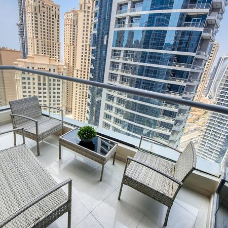 Overlooking Marina Canal 1Br Close To Mall, Promenade & Beach, Bay Central 1, Dubai Marina By Deluxe Holiday Homes Exterior photo