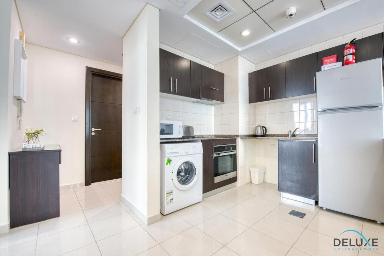 Overlooking Marina Canal 1Br Close To Mall, Promenade & Beach, Bay Central 1, Dubai Marina By Deluxe Holiday Homes Exterior photo